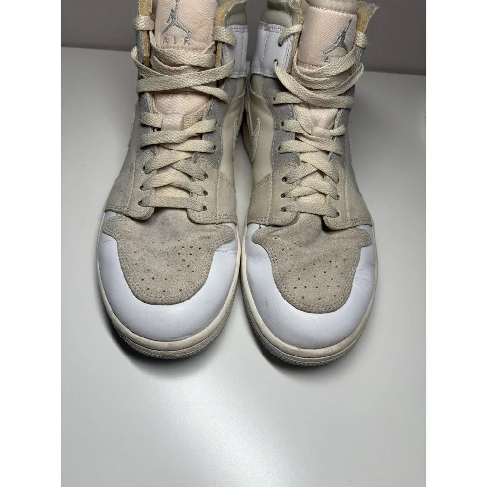 Air Jordan 1 Mid SE 